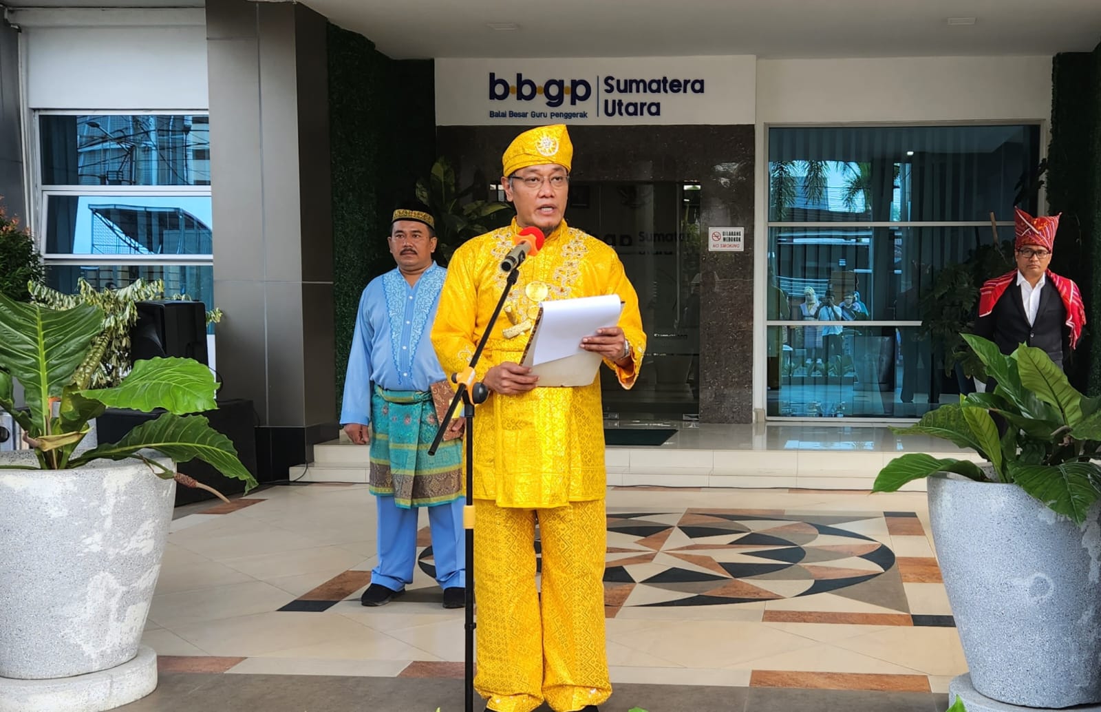 Upacara Bendera Peringatan Hari Pendidikan Nasional